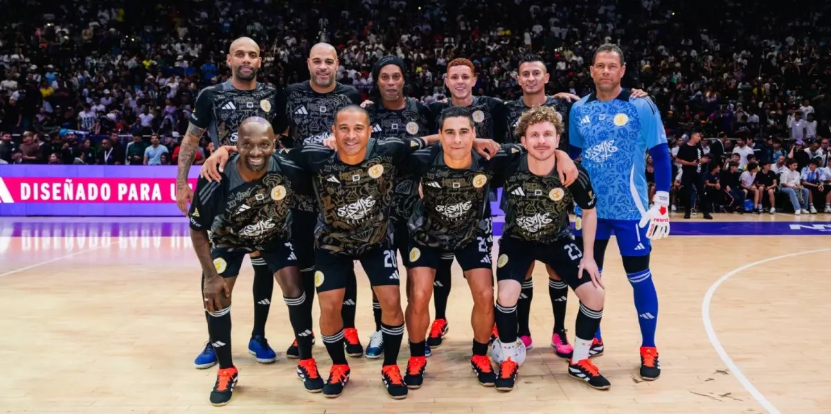 Blessed, Maluma, Ronaldinho y Adriano se juntaron en la cancha en un memorable partido solidario